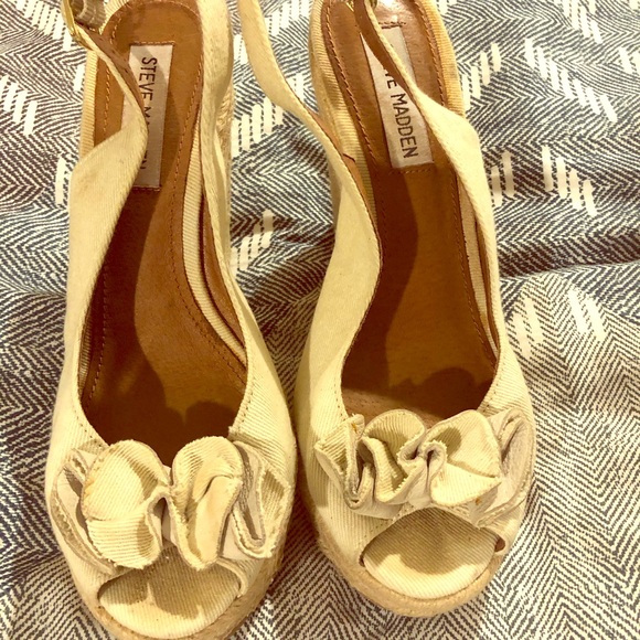 Steve Madden Peep Toe Linen Wedge - Picture 1 of 8